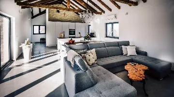 Stone Villa with Pool in Privlaka