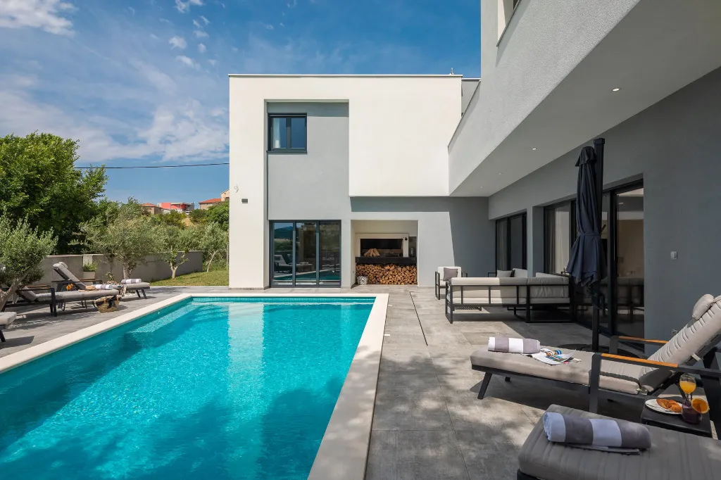 Contemporary Villa with Heated Pool in Solin