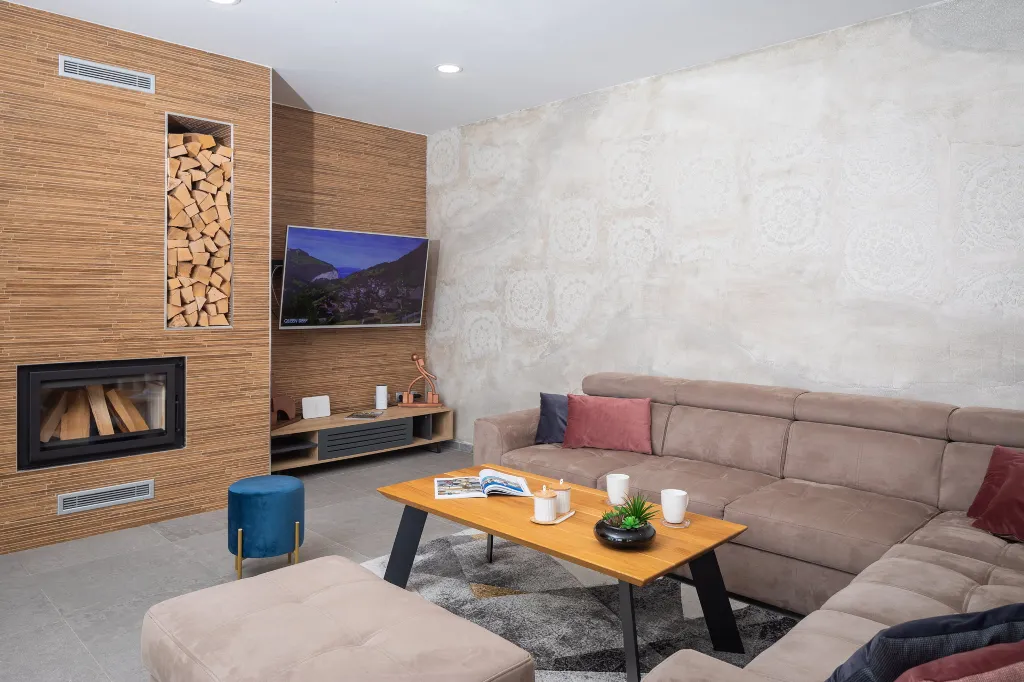 Contemporary Villa with Heated Pool in Solin