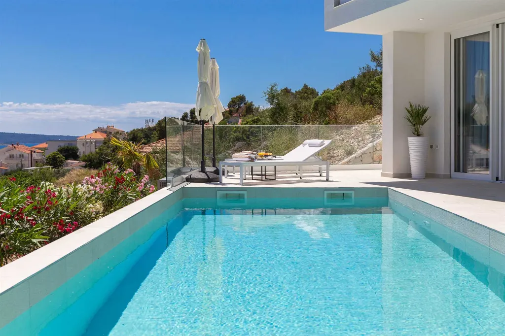 Modern Seaside Villa with Heated Pool in Seget Donji