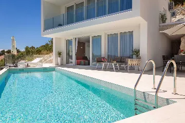 Modern Seaside Villa with Heated Pool in Seget Donji