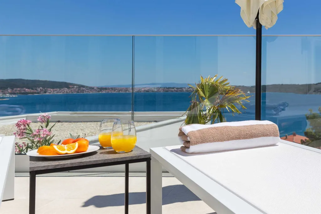 Modern Seaside Villa with Heated Pool in Seget Donji