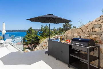 Modern Seaside Villa with Heated Pool in Seget Donji