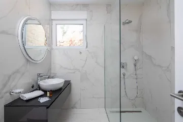 Modern Seaside Villa with Heated Pool in Seget Donji