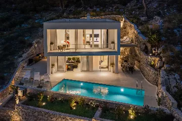 Modern Seaside Villa with Heated Pool in Seget Donji