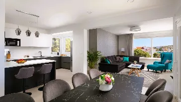 Seaside Family Villa with Pool in Sevid