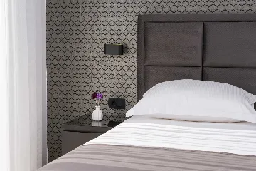 Seaside Family Villa with Pool in Sevid