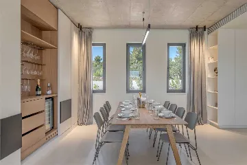 Modern 4-Bedroom Villa with Pool in Primošten