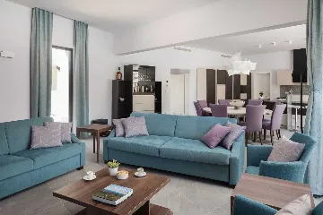 Modern Villa Retreat with Pool in Režanci, Istria