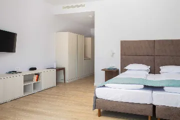 Modern Villa Retreat with Pool in Režanci, Istria