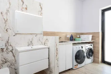 Modern Villa Retreat with Pool in Režanci, Istria