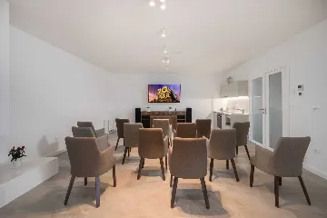 Modern Villa Retreat with Pool in Režanci, Istria