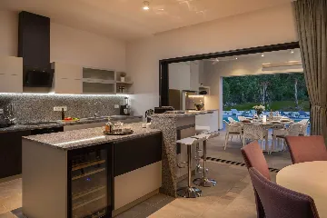 Modern Villa Retreat with Pool in Režanci, Istria