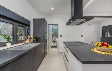 Spacious Family Villa with Pool in Krnica