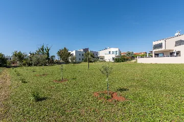 Contemporary Family Villa with Pool in Vabriga