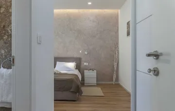 Modern 3-Bedroom Villa With Heated Pool in Pazin