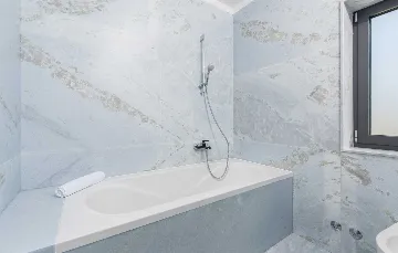 Stylish Villa Retreat with Infinity Pool in Pazin