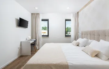 Modern Two-Bedroom Villa with Pool in Pazin