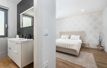 Modern Two-Bedroom Villa with Pool in Pazin