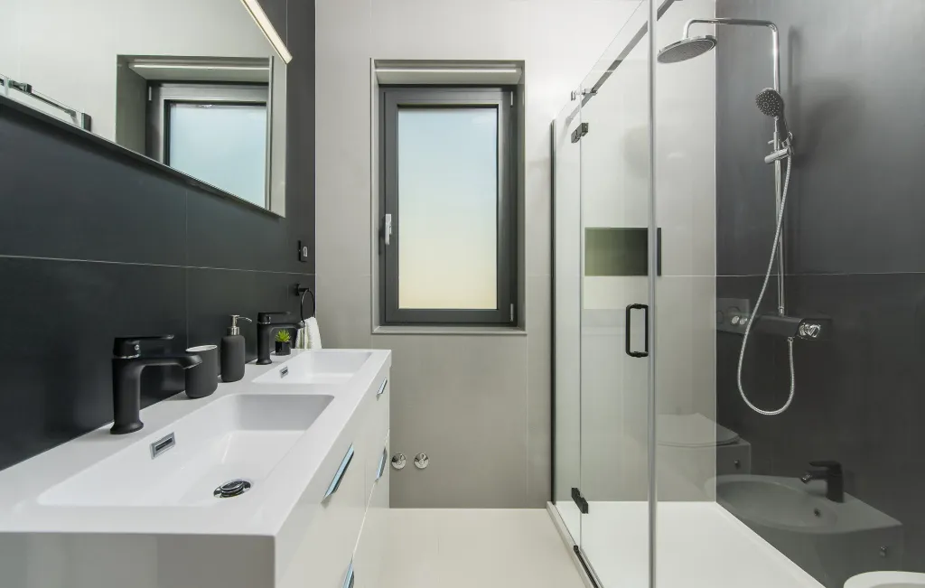 Modern Two-Bedroom Villa with Pool in Pazin