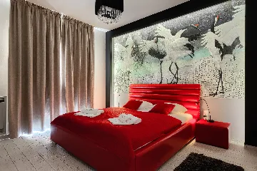 Spacious 7-Bedroom Villa with Pool near Vižinada