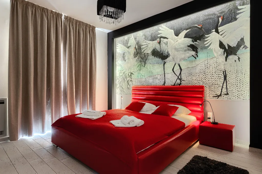 Spacious 7-Bedroom Villa with Pool near Vižinada