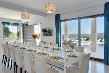 Spacious Villa Retreat with Pool in Krnica