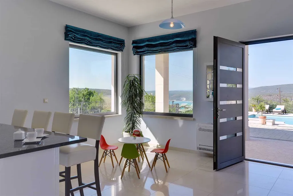 Spacious Villa Retreat with Pool in Krnica