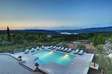 Spacious Villa Retreat with Pool in Krnica