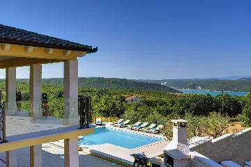 Spacious Villa Retreat with Pool in Krnica