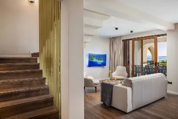 Modern Beachfront Villa with Pool in Kaštel Stari