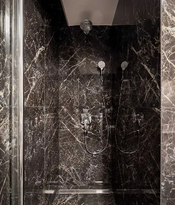 Modern Beachfront Villa with Pool in Kaštel Stari