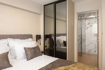 Modern Beachfront Villa with Pool in Kaštel Stari