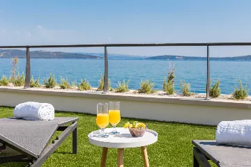 Modern Beachfront Villa with Pool in Kaštel Stari