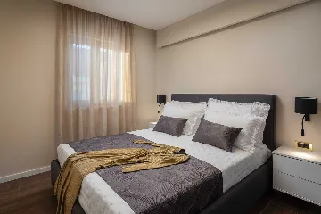 Modern Beachfront Villa with Pool in Kaštel Stari