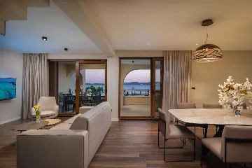 Modern Beachfront Villa with Pool in Kaštel Stari