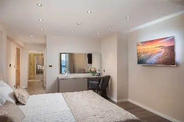 Contemporary Beachfront Villa with Pool, Kaštel Stari