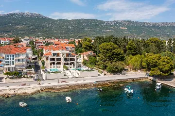 Contemporary Beachfront Villa with Pool, Kaštel Stari