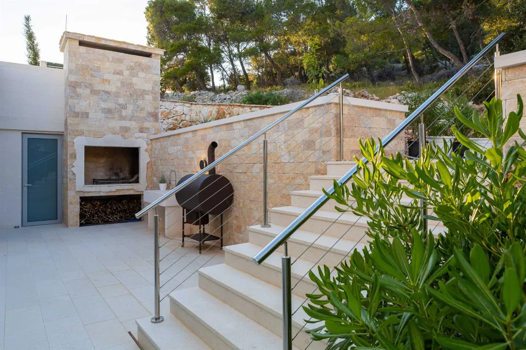 Modern Villa with Infinity Pool on Hvar Island