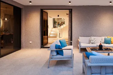 Modern Family Villa with Pool in Marina