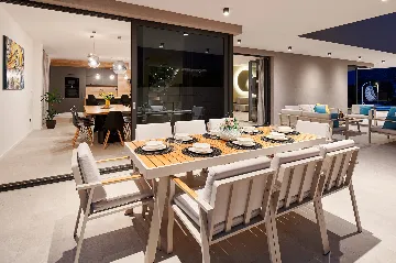 Modern Family Villa with Pool in Marina