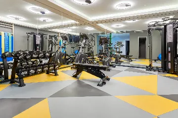 Modern Family Villa with Pool in Marina