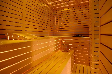 Modern Family Villa with Pool in Marina