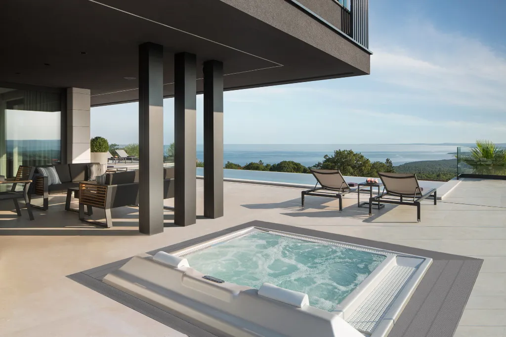 Panorama Retreat Villa with Pool, Labin