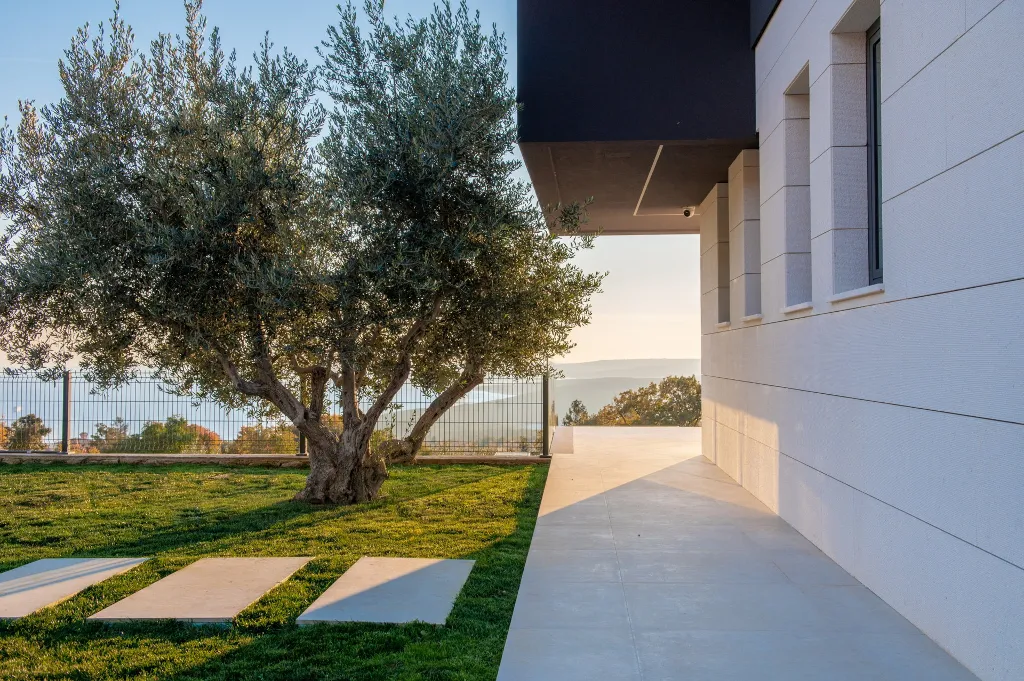 Panorama Retreat Villa with Pool, Labin
