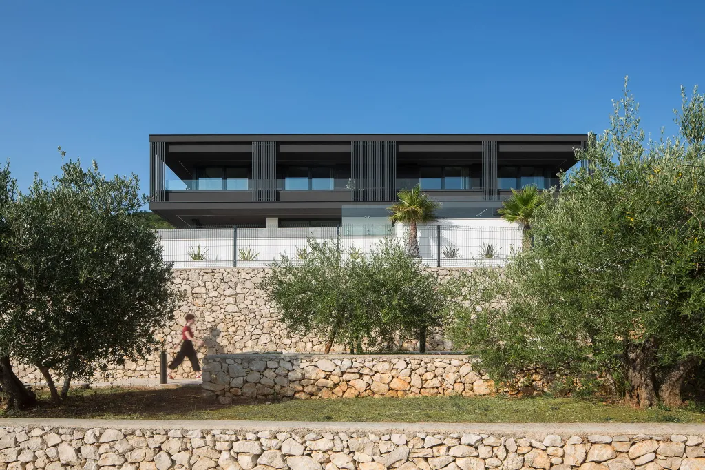 Panorama Retreat Villa with Pool, Labin