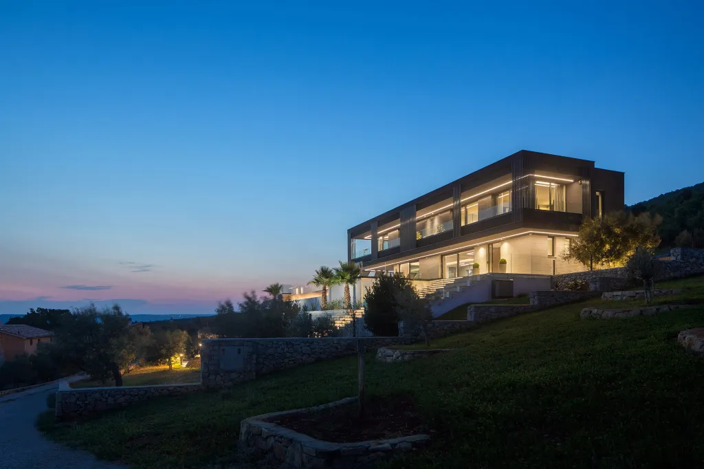 Panorama Retreat Villa with Pool, Labin