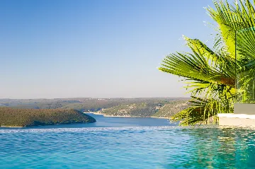 Panorama Retreat Villa with Pool, Labin