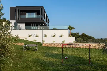 Panorama Retreat Villa with Pool, Labin