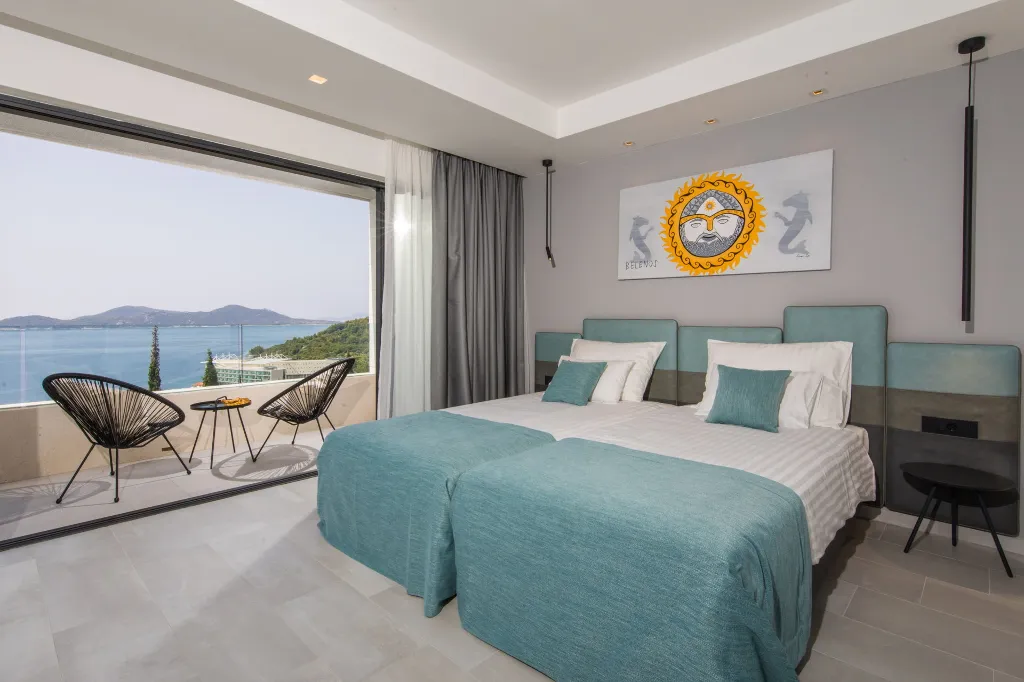 Modern Five-Bedroom Villa with Heated Pool, Orašac